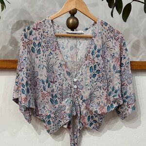 Stillwater Dollman sleeve blouse.